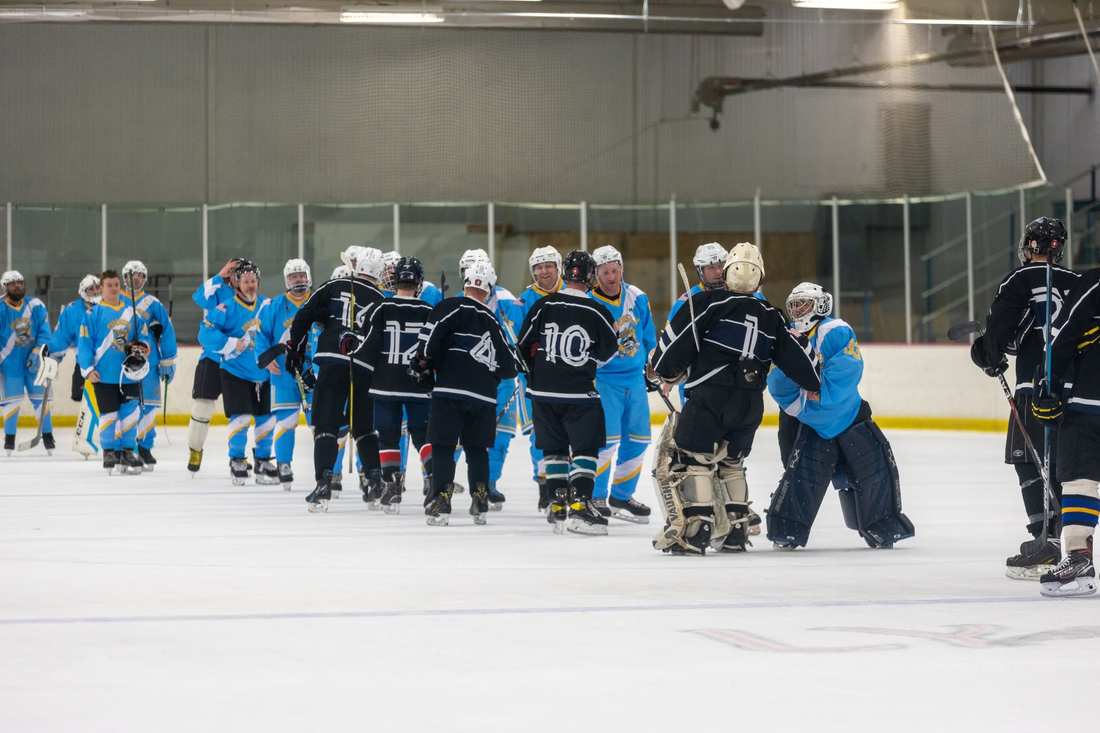 Warriors and opponents shake hands after the game